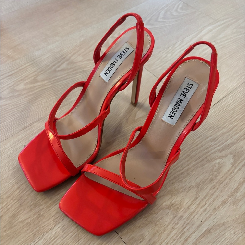 Steve Madden Red Square Toe Strappy Heels Size 8